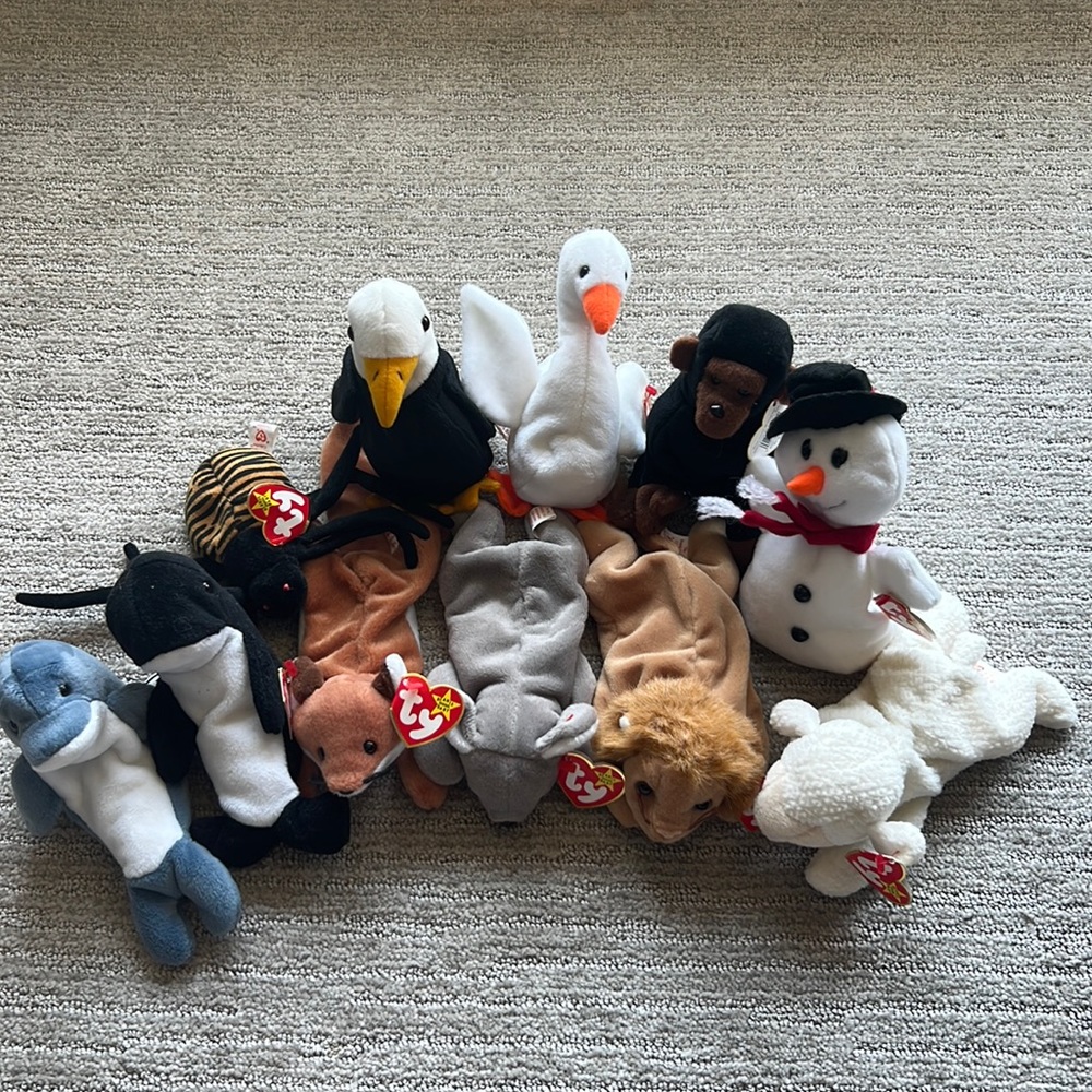 Lot of 11 Beanies Babies from 1996